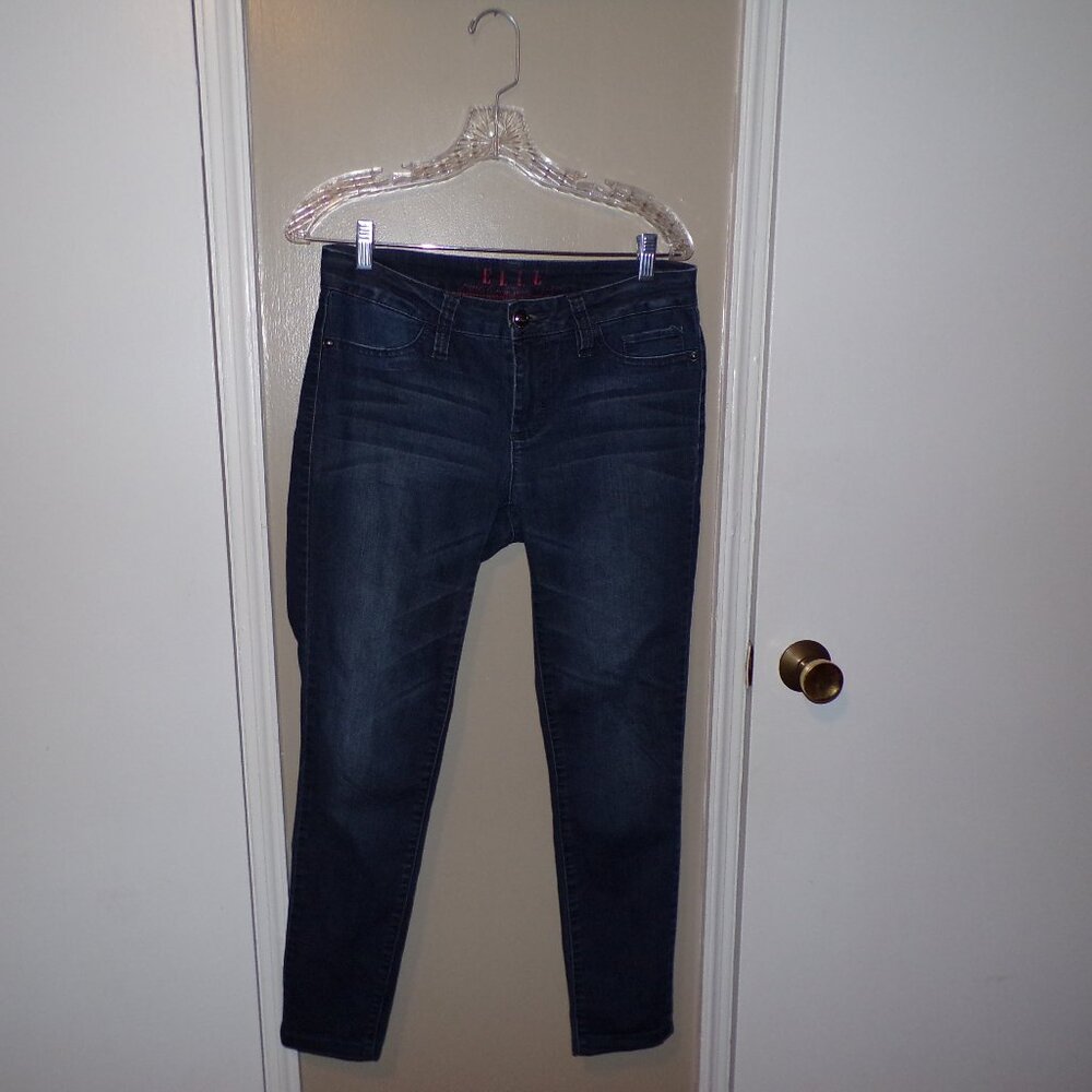 Elle Jeans